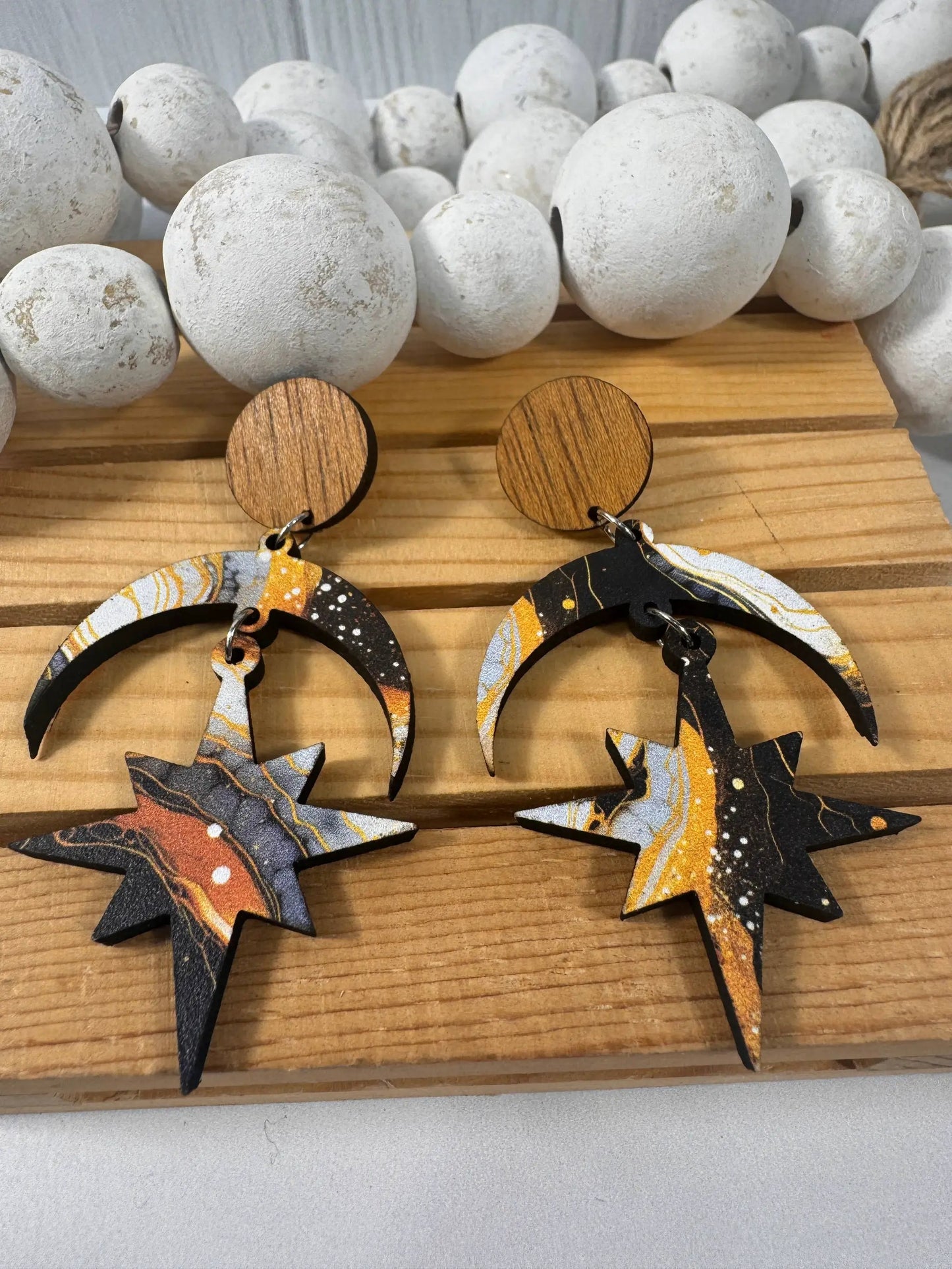 Truly Olive Discover the Elegance of Moon and Stars Dangle Earrings - Earrings Dangle Earrings