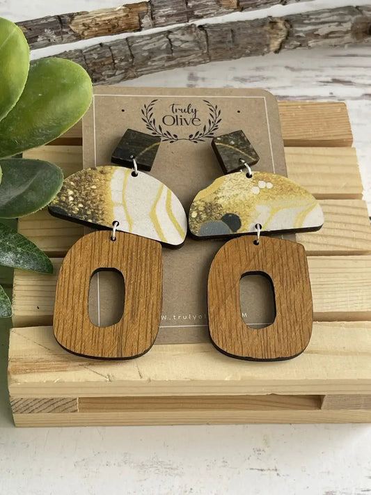 Truly Olive Elegant Moon and Stars Dangle Earrings - Earrings Dangle Earrings