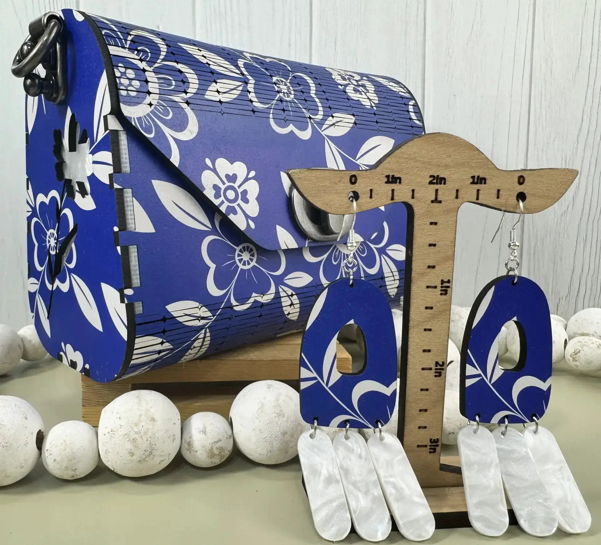 Truly Olive Cobalt Blue Flower Pattern Wood Handbag Clutch Purse - Clutch Bags Clutch Bag - Women's