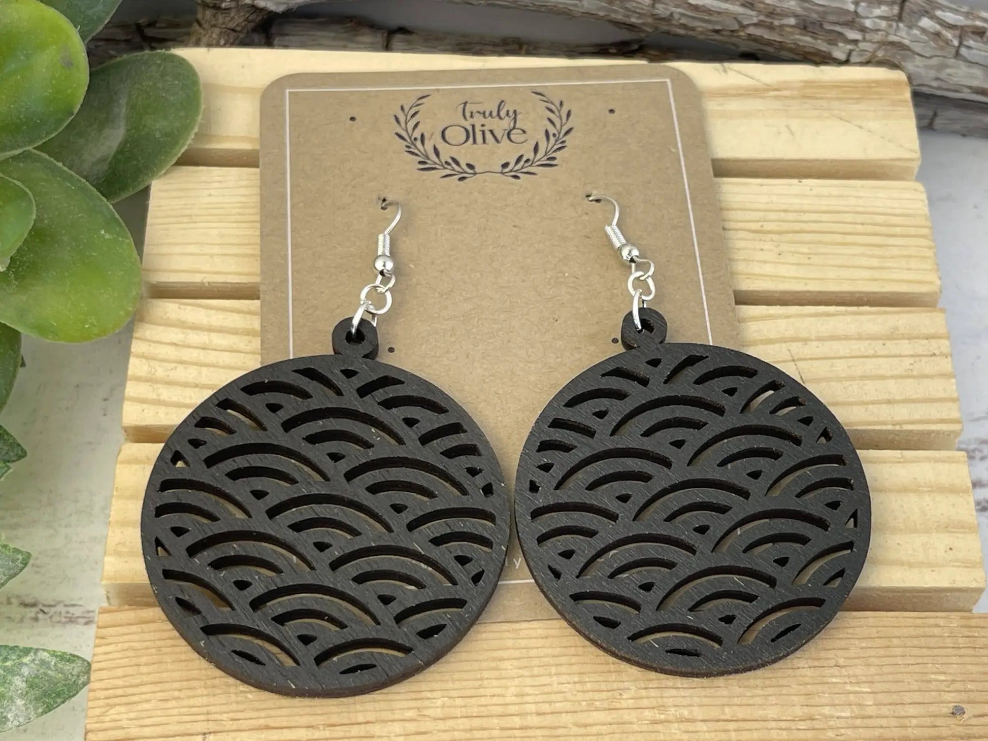 Truly Olive Discover the Elegance of Japanese Wood Hoop Earrings - Earrings Dangle Earrings