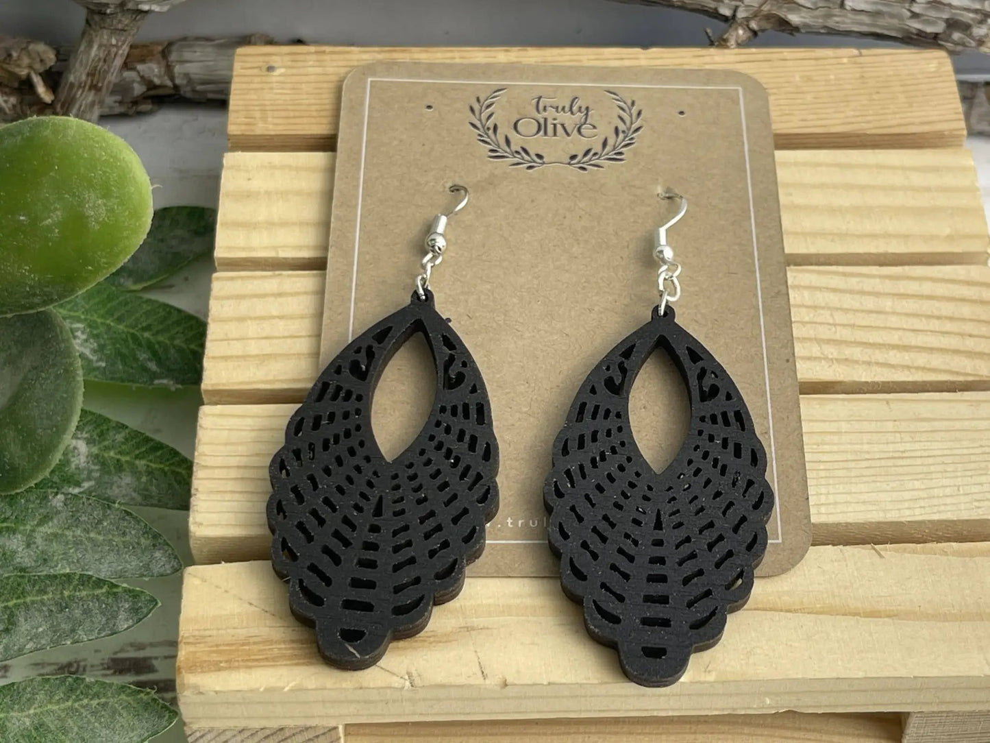 Truly Olive Classic Elegant of Oval Shaped Wood Earrings - Earrings Dangle Earrings
