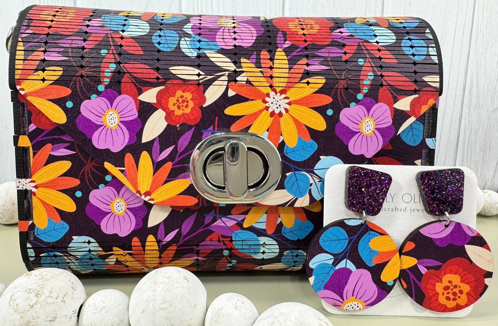 Truly Olive Bright Flower Pattern Wood Handbag Clutch Purse - Clutch Bags Clutch Bag - Women's