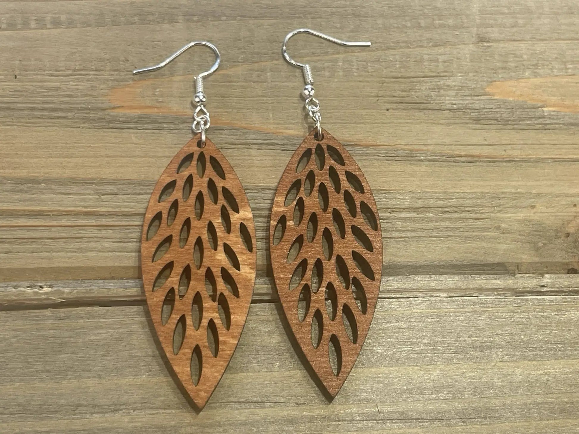 Truly Olive Discover the Luxury of Wooden Feather Lightweight Earrings - Earrings Dangle Earrings