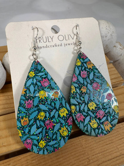 Truly Olive Blue Sparkle Flower Pattern Acrylic Earrings - Earrings Dangle Earrings