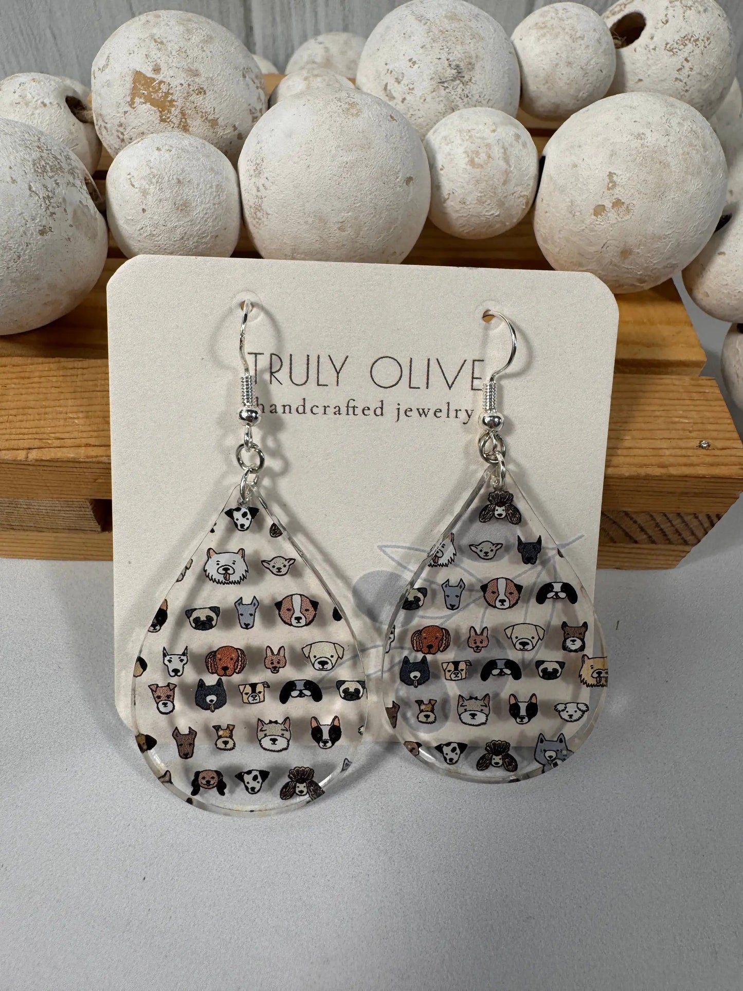 Truly Olive Adorable Acrylic Puppy Dog Face Earrings - Earrings Dangle Earrings