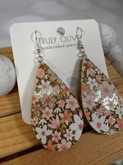 Truly Olive Pink Sparkle Flower Pattern Acrylic Earrings - Earrings Dangle Earrings