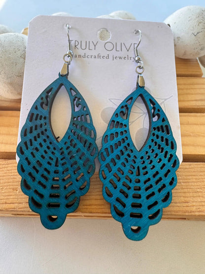 Truly Olive Classic Elegant of Oval Shaped Wood Earrings - Earrings Dangle Earrings