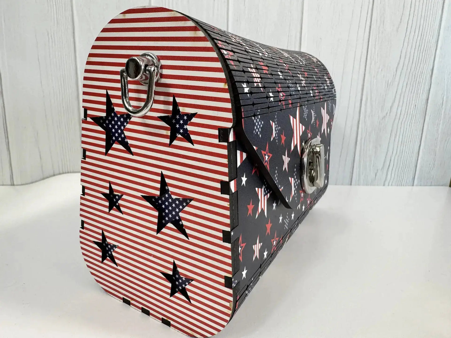 Truly Olive Patriotic-Themed Handbag with Bold Flag-Inspired Pattern For Festivals. - Clutch Bags Clutch Bag - Women's