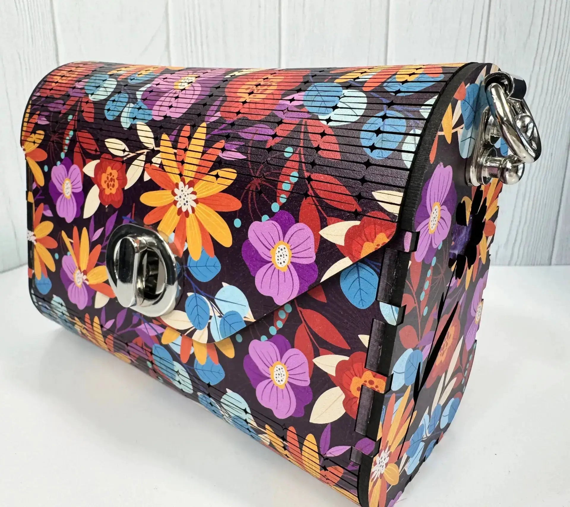 Truly Olive Bright Flower Pattern Wood Handbag Clutch Purse - Clutch Bags Clutch Bag - Women's