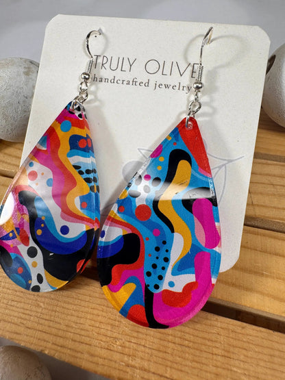 Truly Olive Art Deco Pattern Acrylic Earrings - Earrings Dangle Earrings