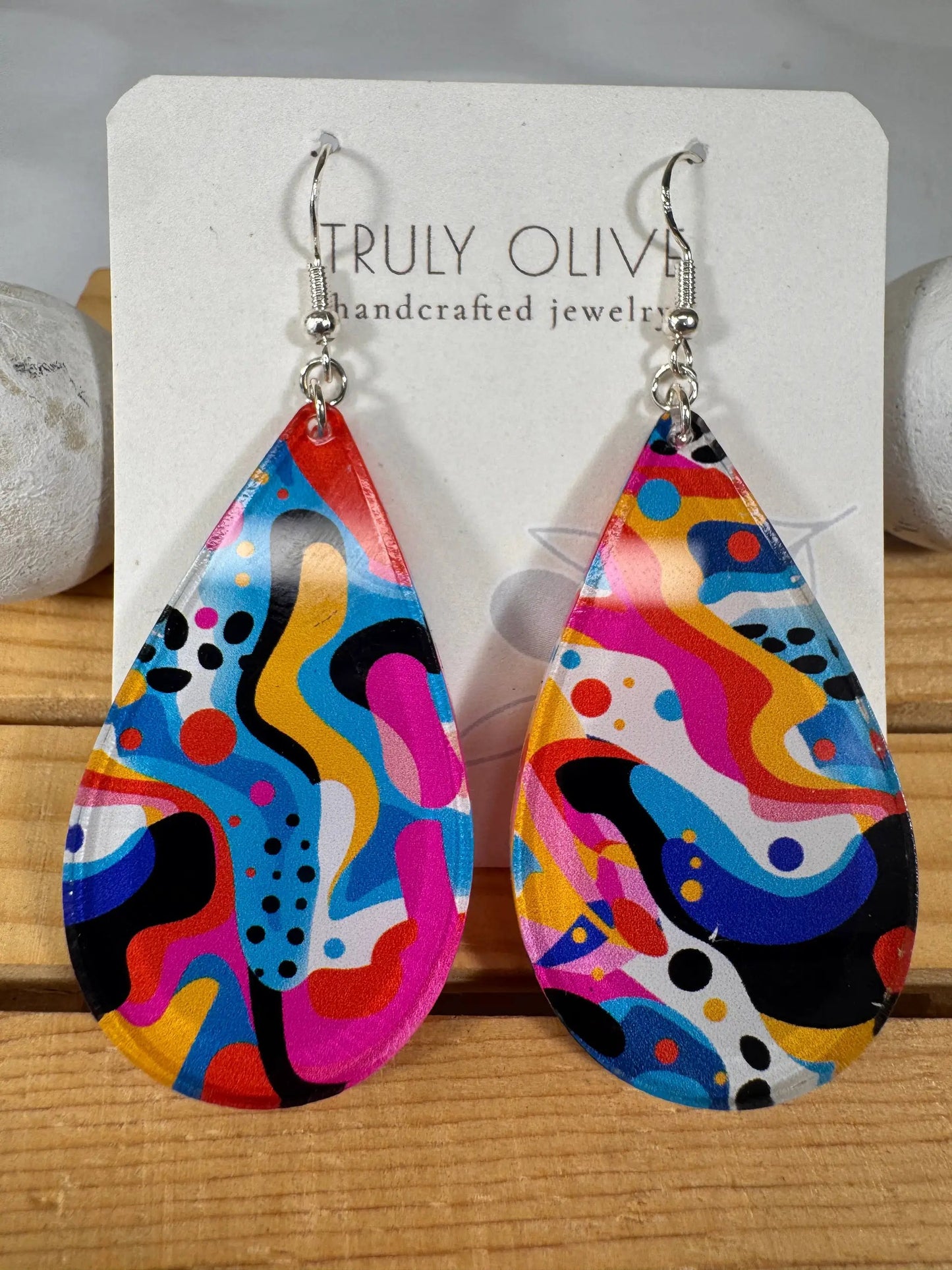 Truly Olive Art Deco Pattern Acrylic Earrings - Earrings Dangle Earrings
