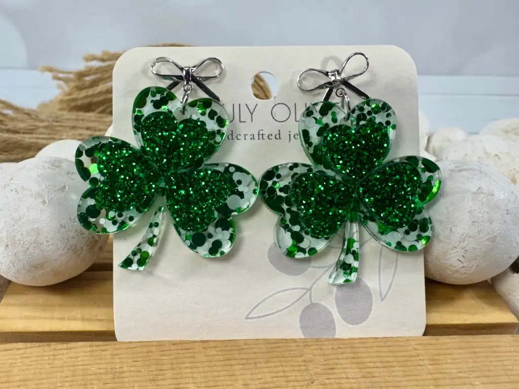 Trulyolive St Patty's Day 4 Leaf Clover Dangle Earrings - Earrings
