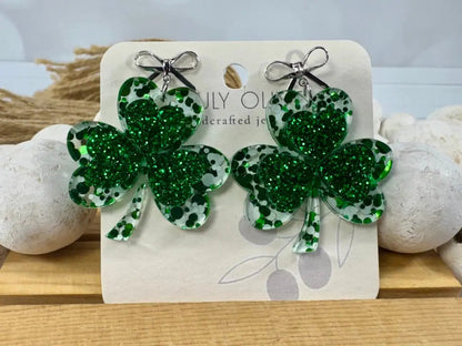 Trulyolive St Patty's Day 4 Leaf Clover Dangle Earrings - Earrings