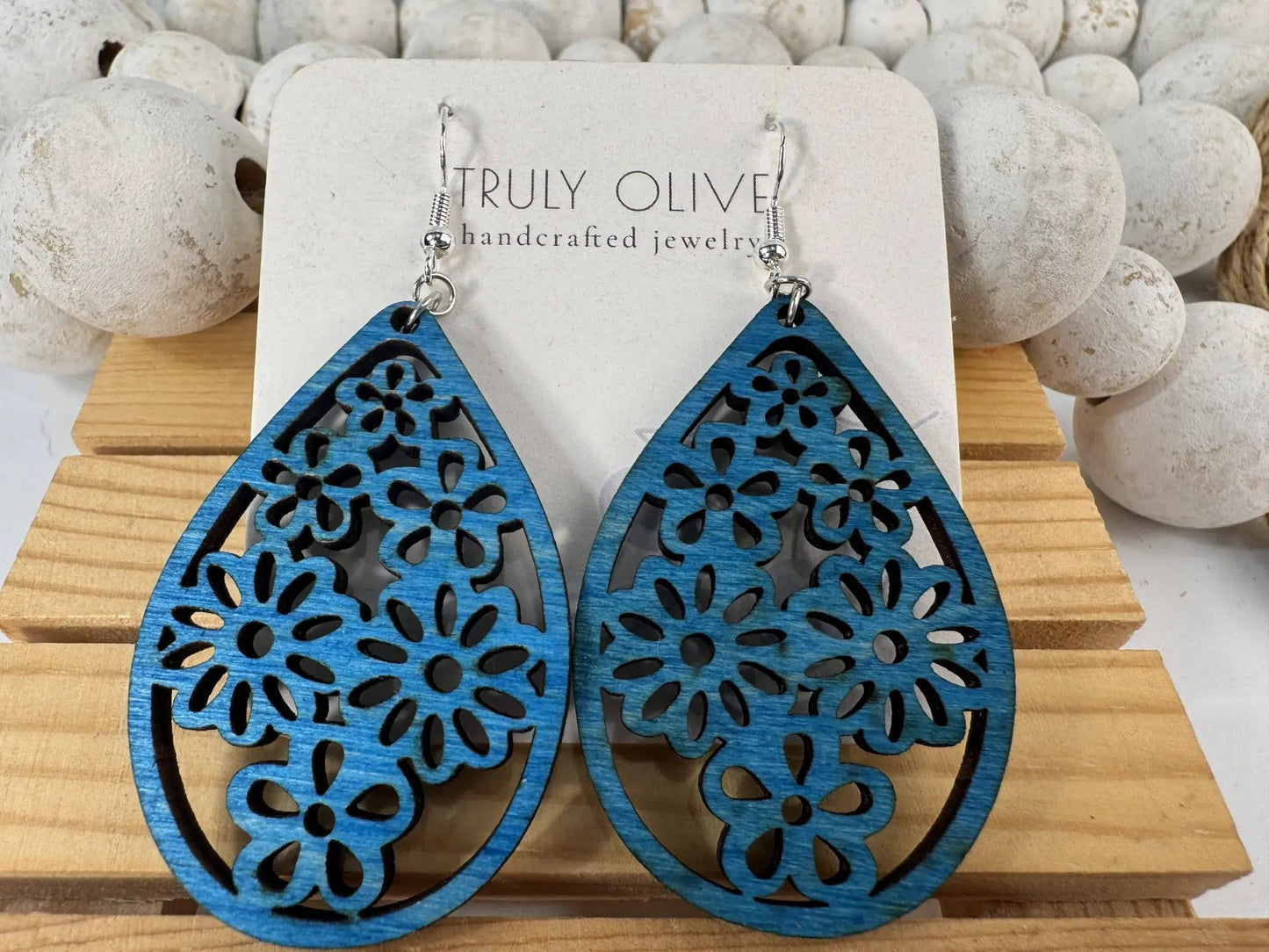 Truly Olive Geometric Wood Jewelry - Earrings Dangle Earrings
