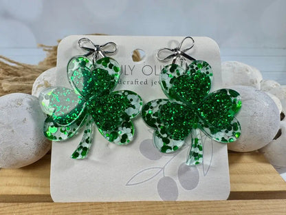 Trulyolive St Patty's Day 4 Leaf Clover Dangle Earrings - Earrings