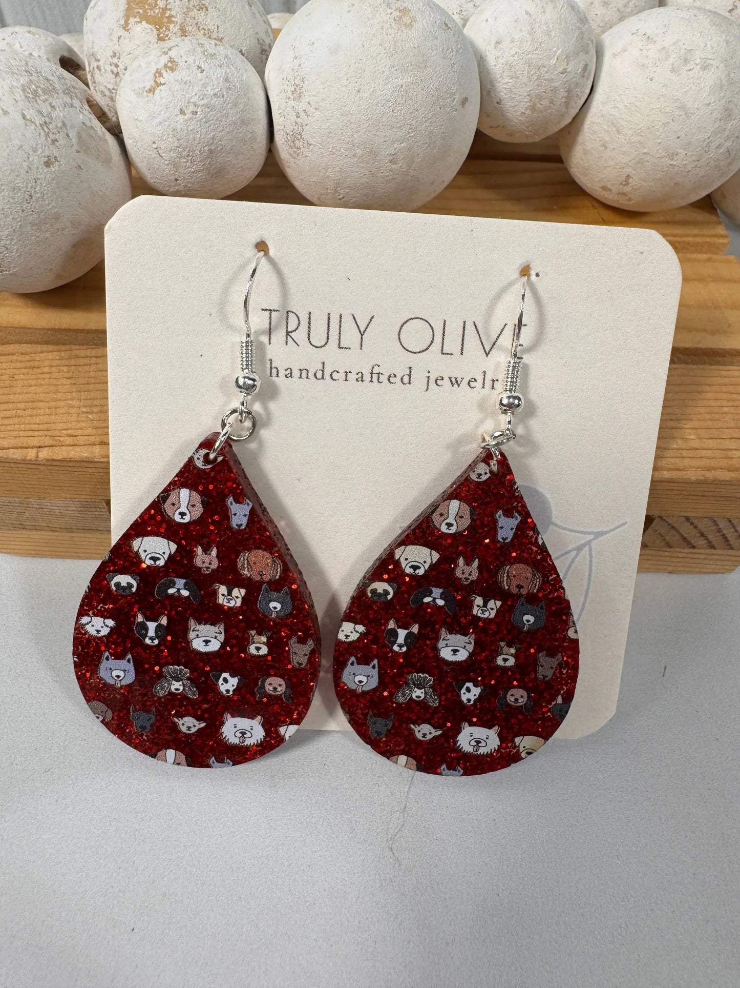 Truly Olive Adorable Red Acrylic Dog Face Earrings - Earrings Dangle Earrings