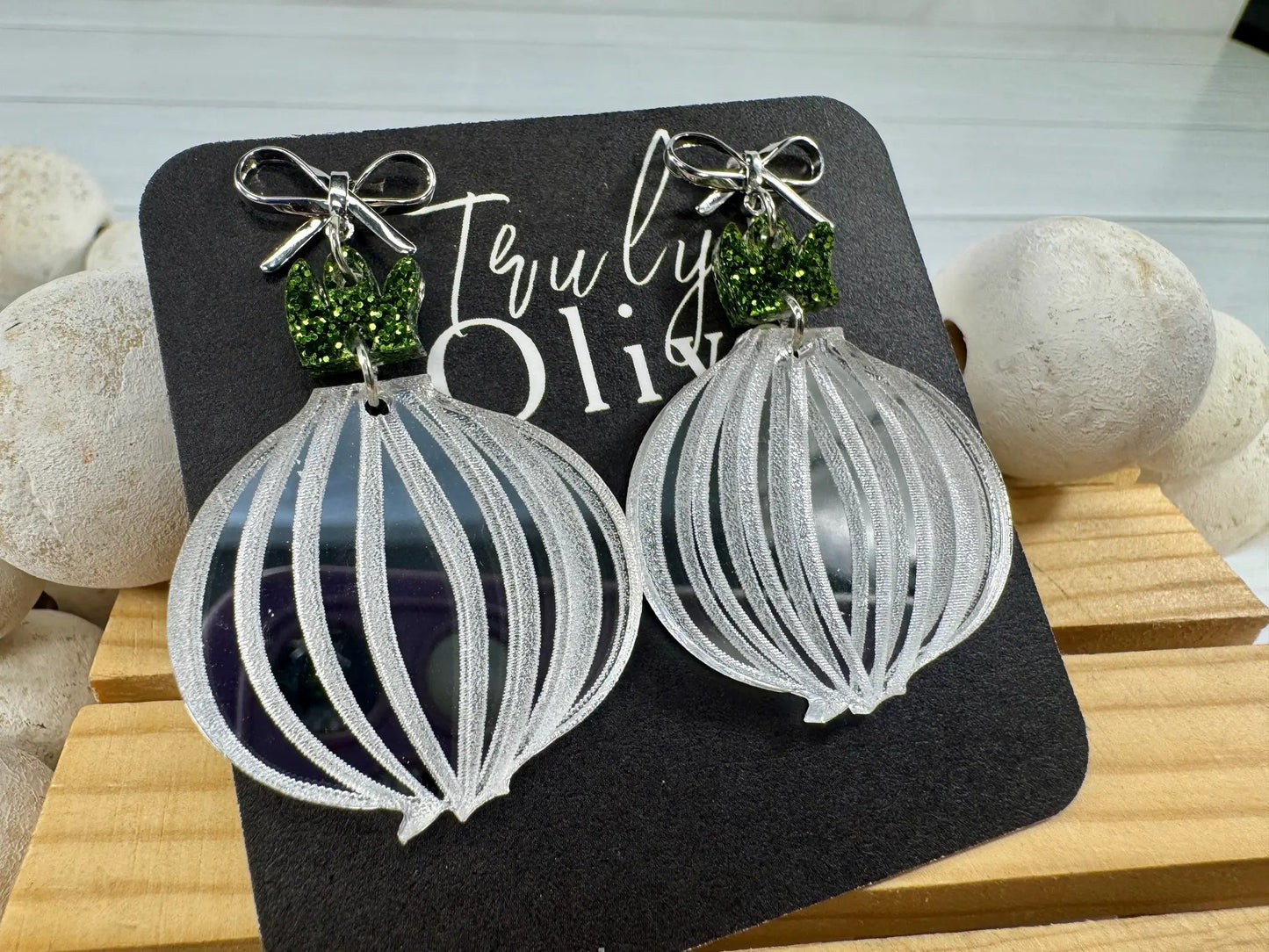 Truly Olive Cutest Vidalia Onion Dangle Earrings - Earrings Dangle Earrings