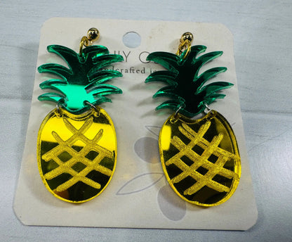 Trulyolive Pineapple Earrings - Earrings