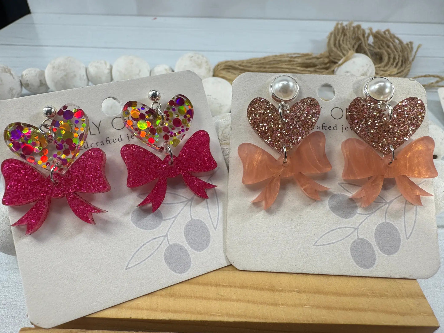 Trulyolive Heart Bows Dangle Earrings - Earrings
