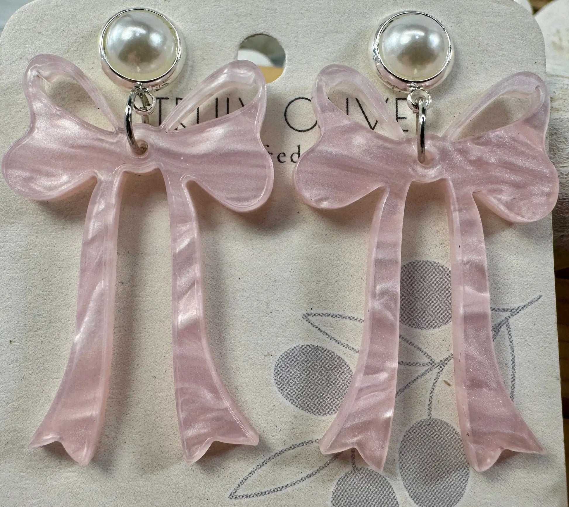 Trulyolive Pink Cochette Bow Post Earrings - Earrings