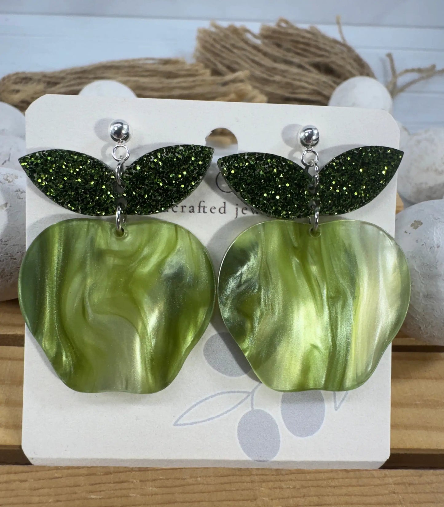 Trulyolive Teacher Apple Earrings - Sparkly Shiny Apple Earrings For Back To School - Earrings