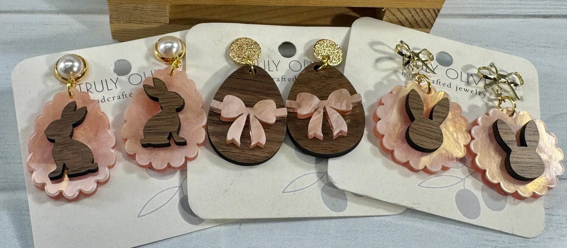 Trulyolive Cutest Easter Bunny Earrings - Earrings