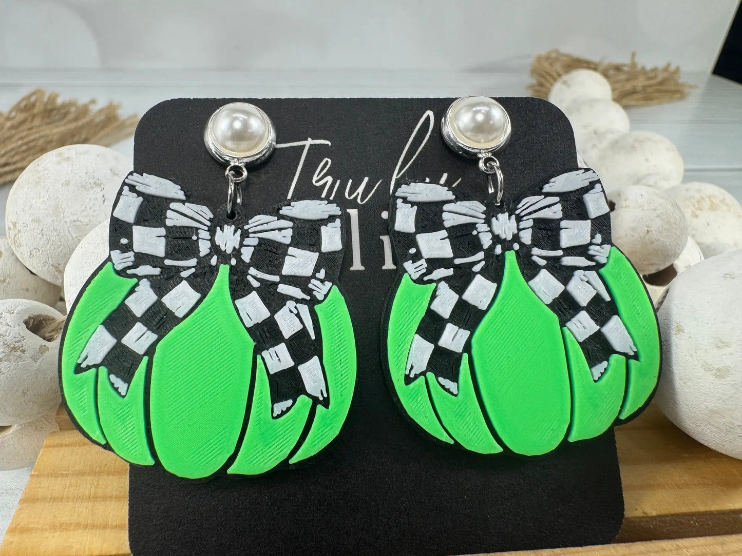 Truly Olive Checkered Bow Pumpkin Earrings For Halloween Style - Earrings Stud/Post Earrings