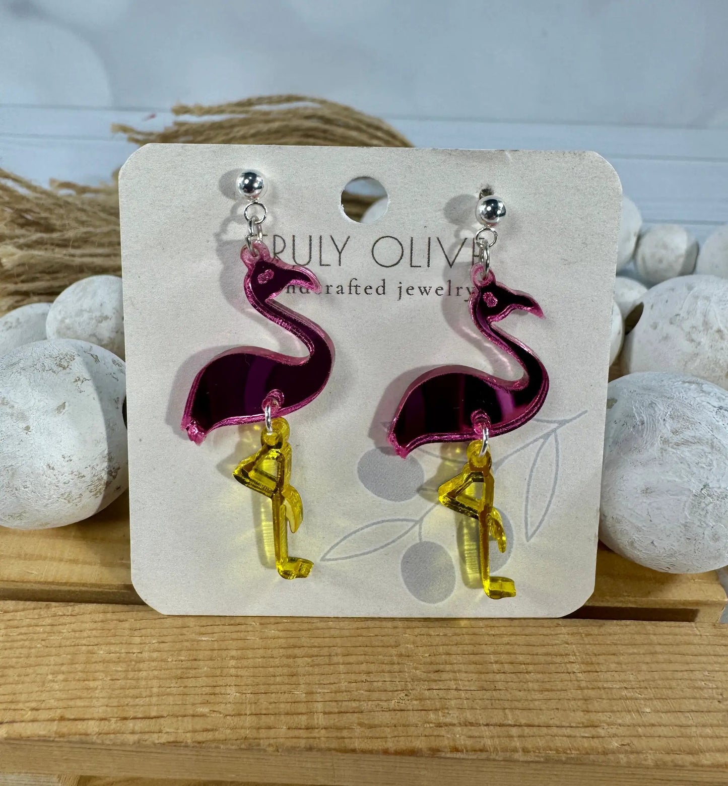 Trulyolive Pink Flamingo Earrings - Earrings