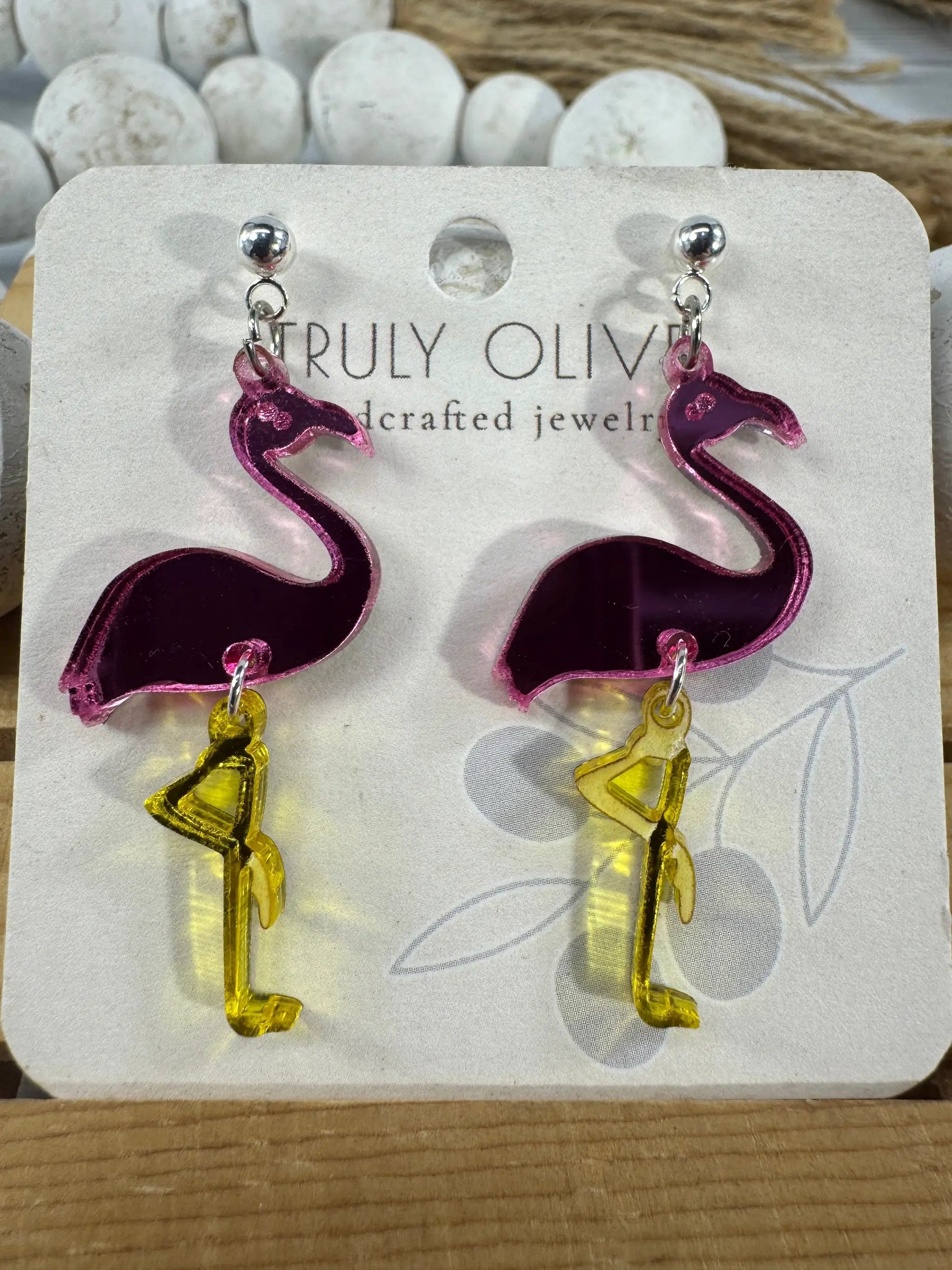Trulyolive Pink Flamingo Earrings - Earrings