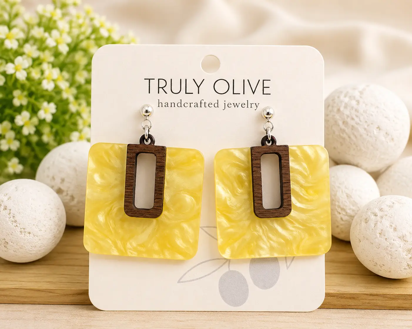 Trulyolive Yellow Bumble Bee Dangle Drop Earrings - Earrings Dangle Earrings