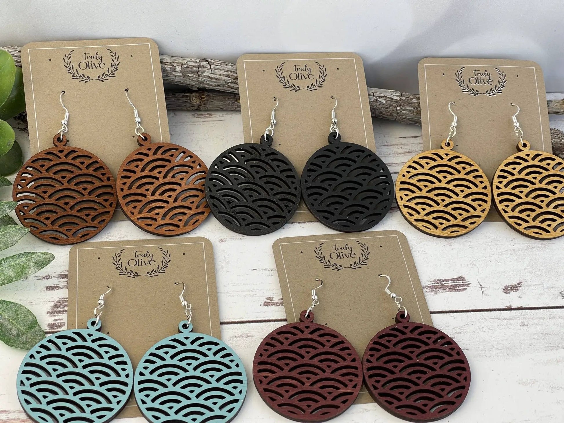 Truly Olive Discover the Elegance of Japanese Wood Hoop Earrings - Earrings Dangle Earrings