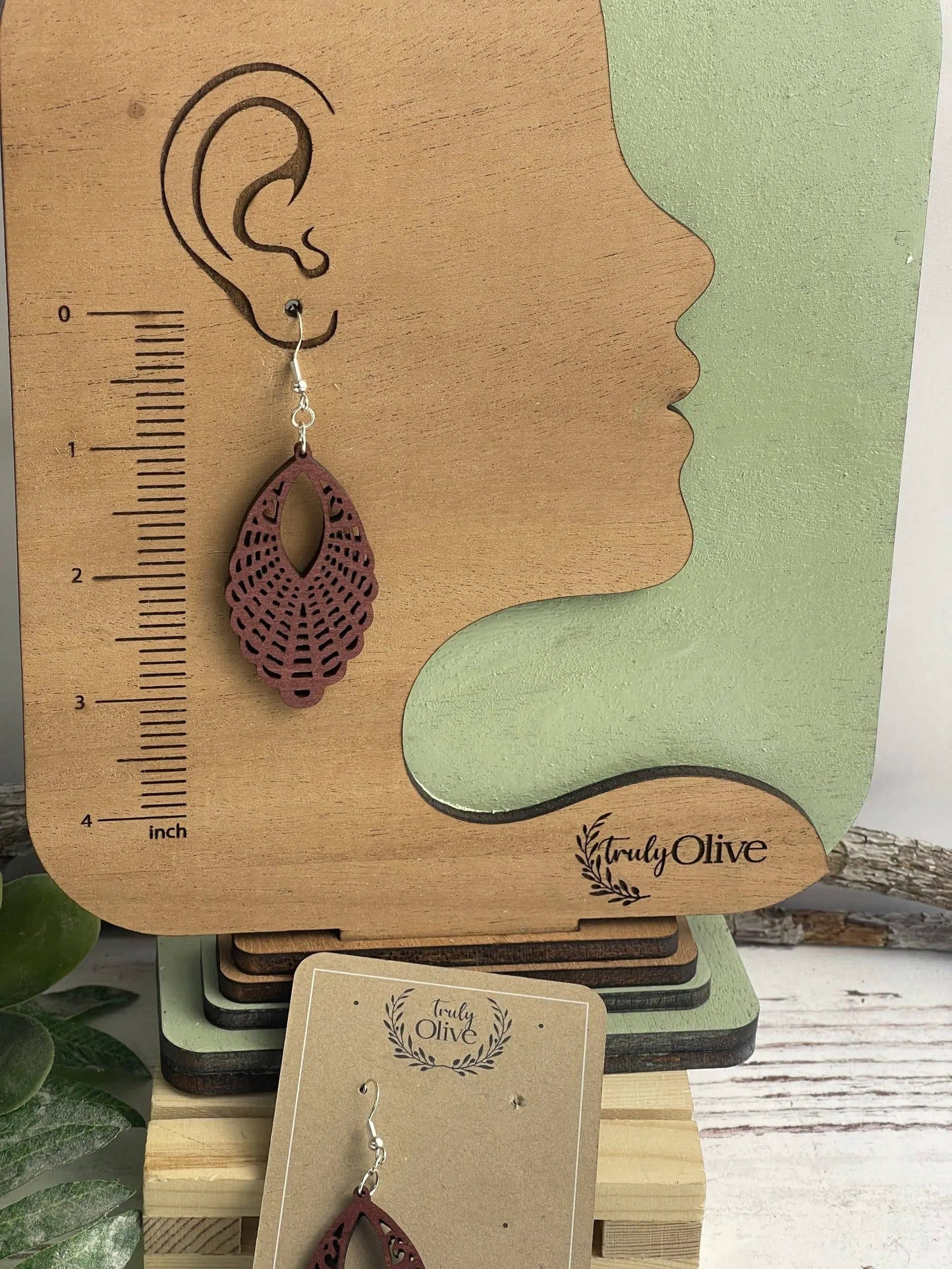 Truly Olive Classic Elegant of Oval Shaped Wood Earrings - Earrings Dangle Earrings