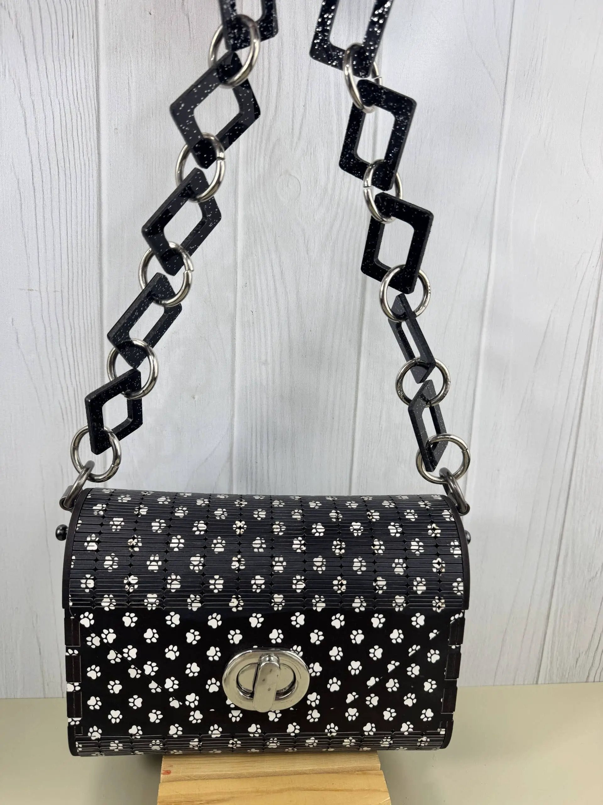 Truly Olive Puppy Paw Print Blue Flower Pattern Wood Handbag Clutch Purse - Clutch Bags Clutch Bag - Women's