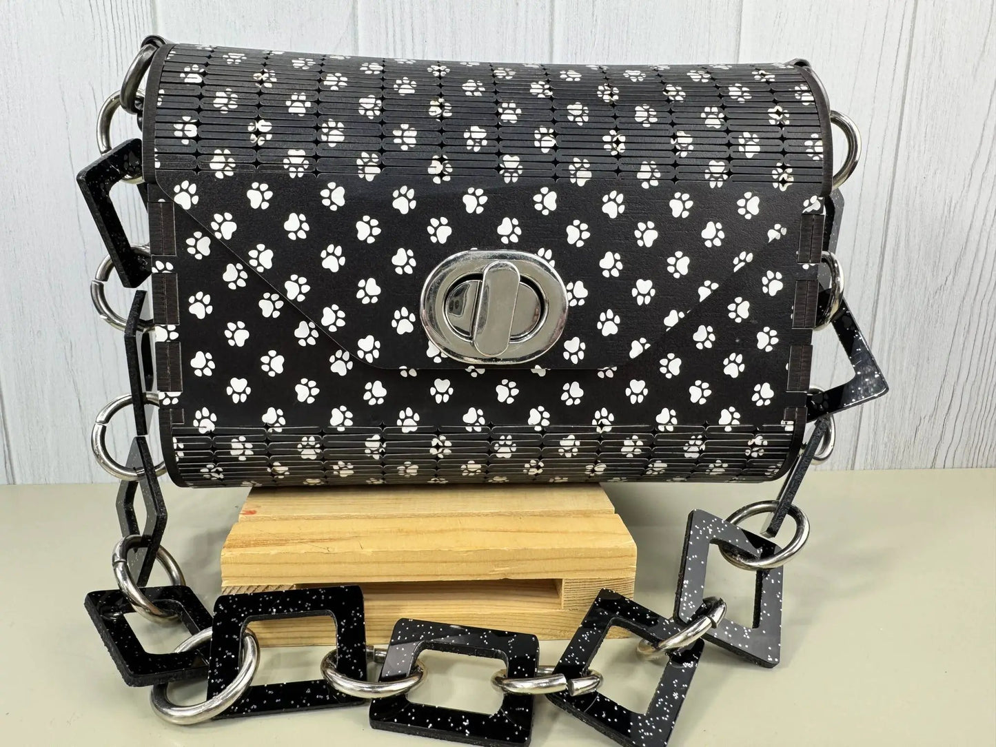 Truly Olive Puppy Paw Print Blue Flower Pattern Wood Handbag Clutch Purse - Clutch Bags Clutch Bag - Women's