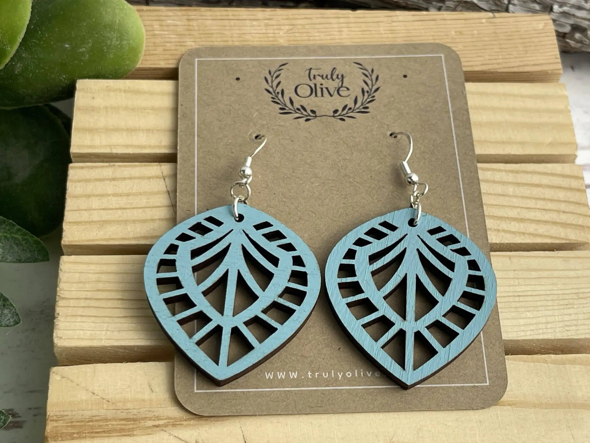 Truly Olive Small Lightweight Wood Geometric Earrings - Wear All Day - Earrings Dangle Earrings