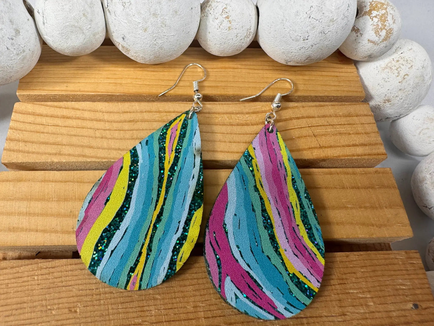 Truly Olive Colorful Wavey Pattern Acrylic Earrings - Earrings Dangle Earrings