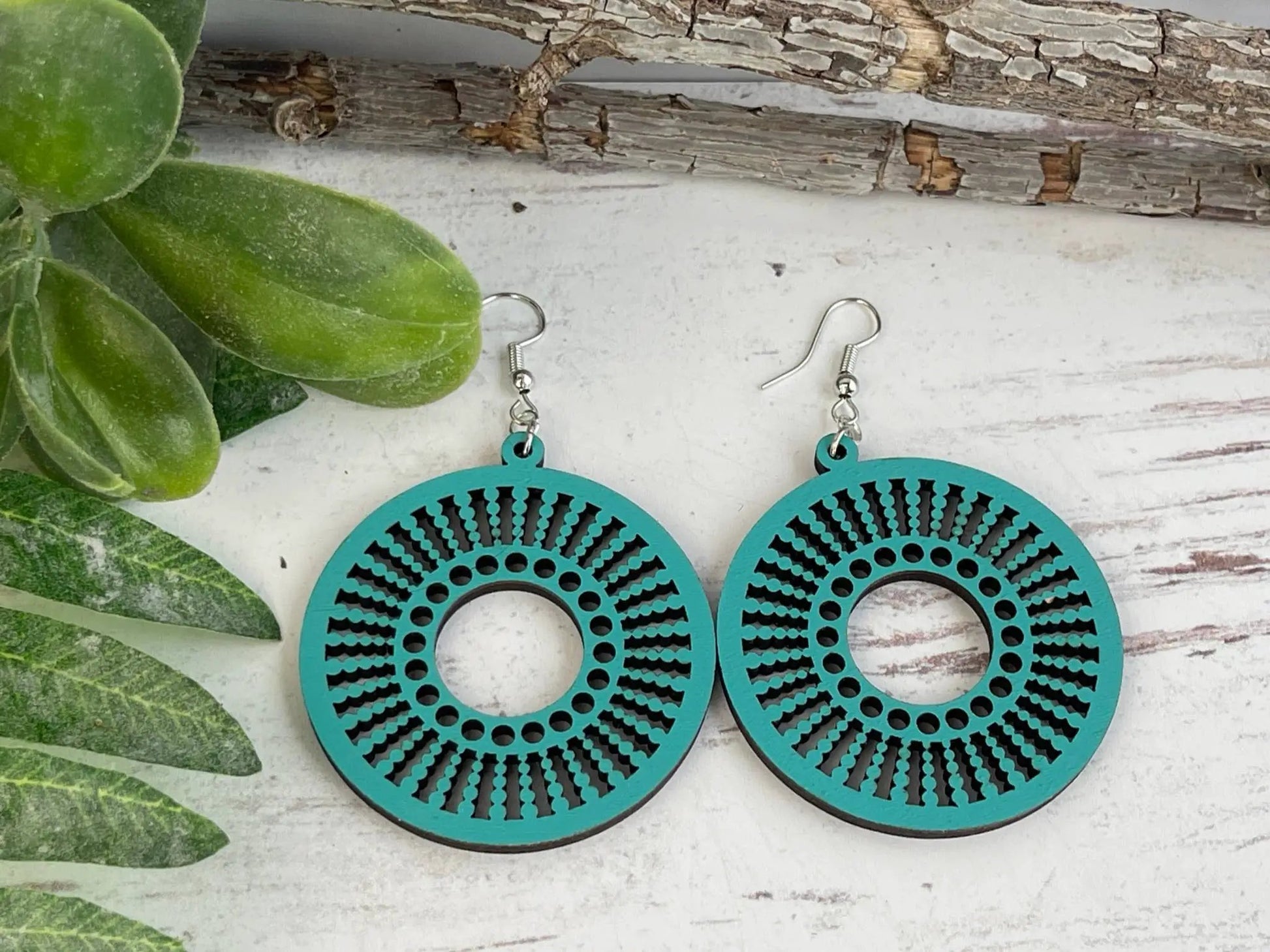 Truly Olive Quality Wood Handcrafted Lightweight Wood Earrings - Earrings Dangle Earrings