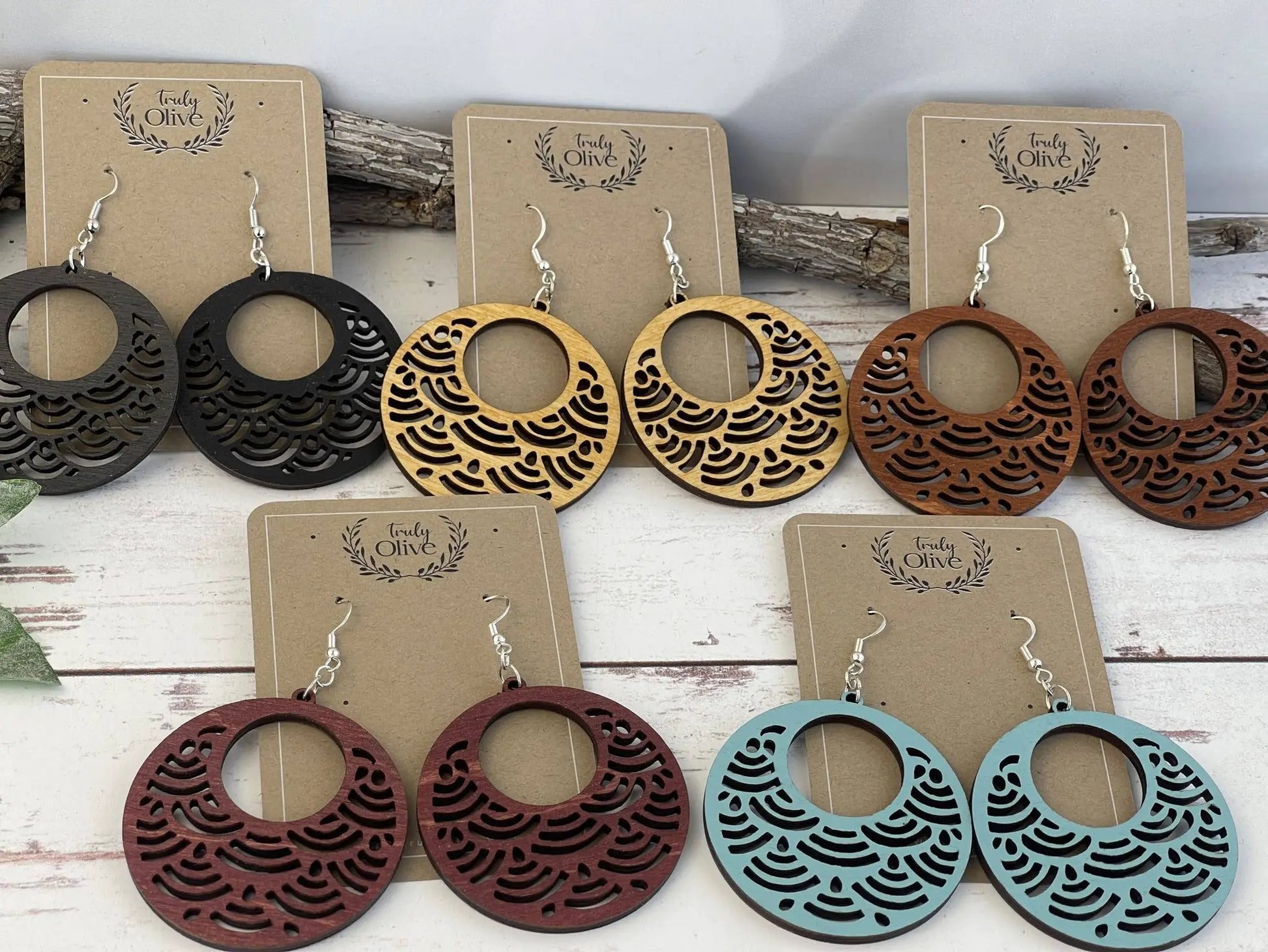 Truly Olive Japanese Style With Circle Shape Wood Earrings - Earrings Dangle Earrings