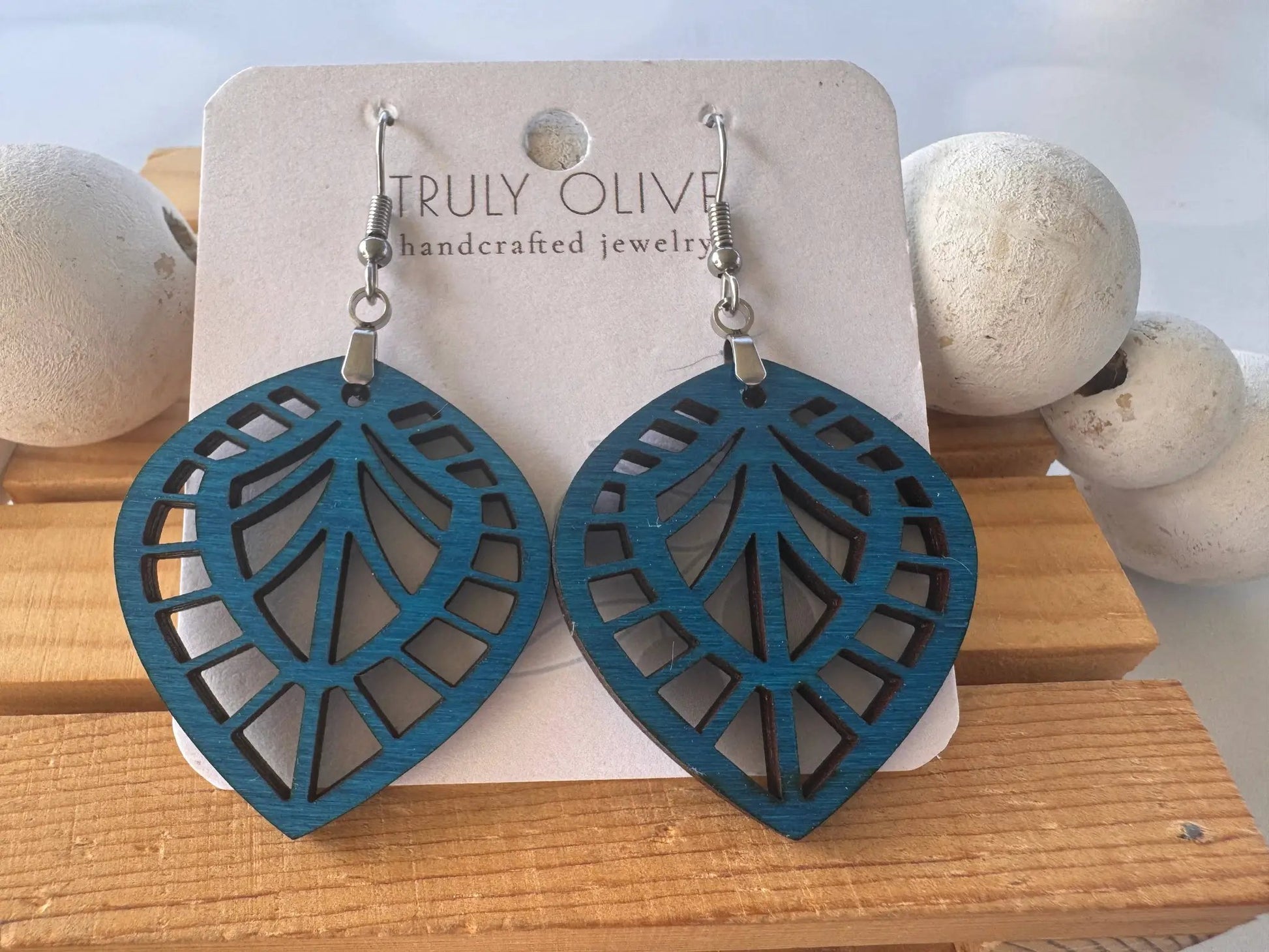 Truly Olive Small Lightweight Wood Geometric Earrings - Wear All Day - Earrings Dangle Earrings