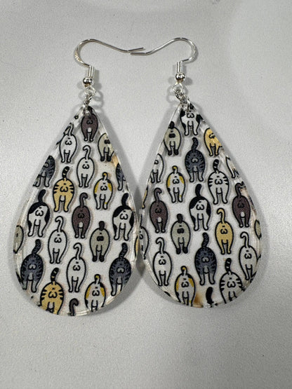 Truly Olive Adorable Acrylic Cat Butt Earrings - Earrings Dangle Earrings