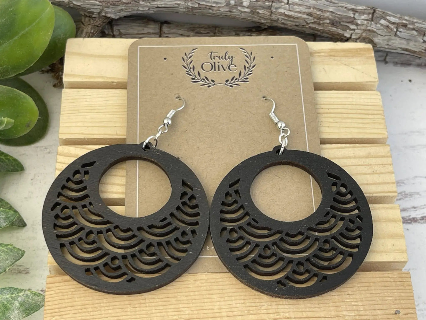 Truly Olive Japanese Style With Circle Shape Wood Earrings - Earrings Dangle Earrings
