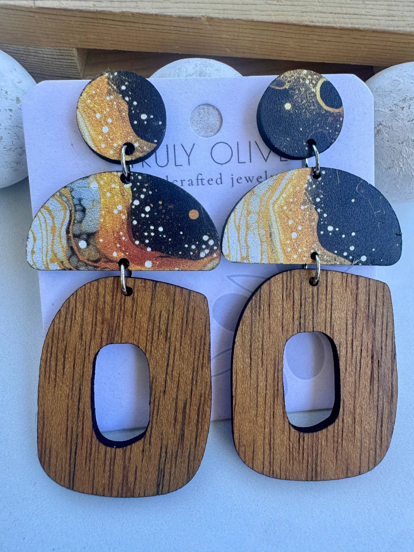 Truly Olive Elegant Moon and Stars Dangle Earrings - Earrings Dangle Earrings