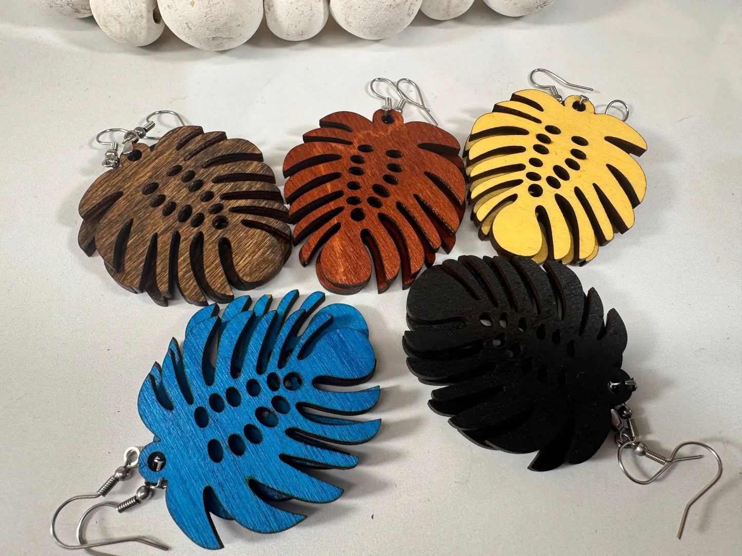 Truly Olive Exotic Leaf Shape Earrings - Earrings Dangle Earrings